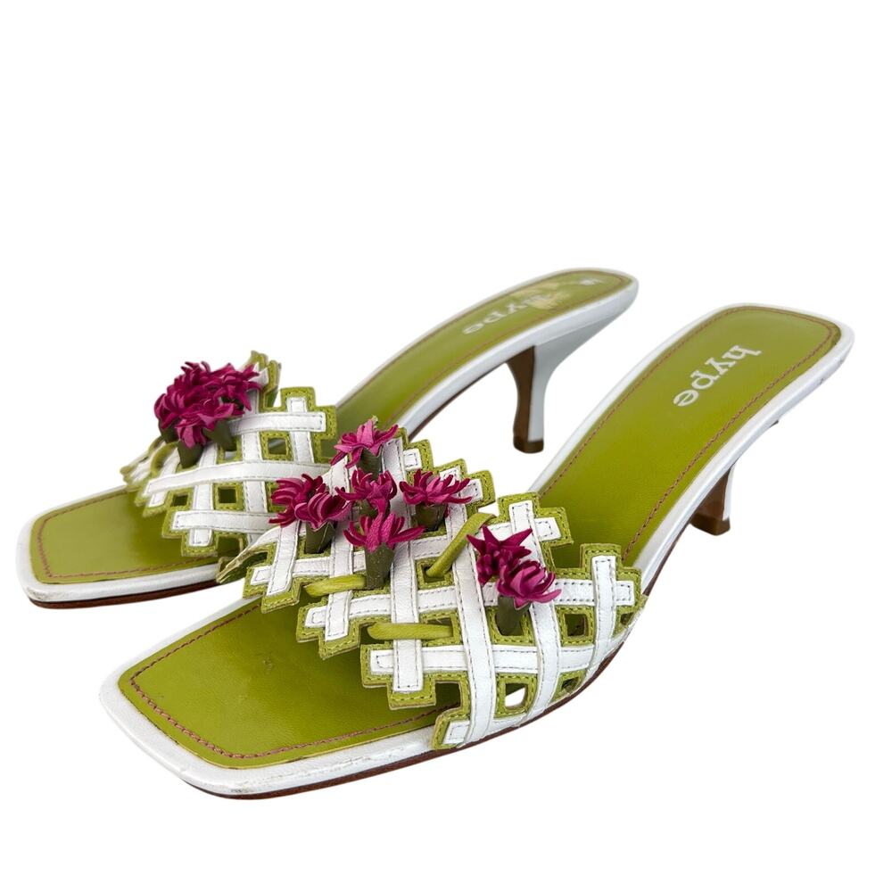 Vintage 90's Y2K Hype Flower Vine Green White Slip On Statement Heels (Sz 9)